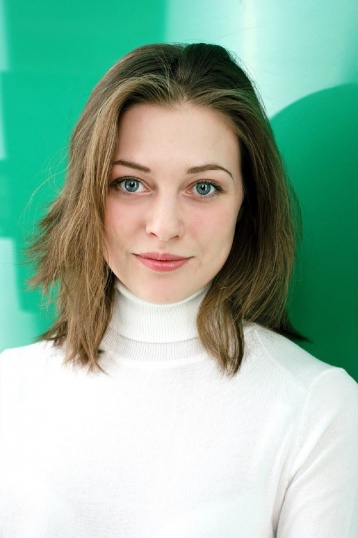 Александра Никифорова смотреть бесплатно в нашем онлайн-кинотеатре Tvigle.ru