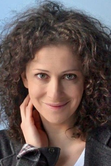 Ксения Раппопорт смотреть бесплатно в нашем онлайн-кинотеатре Tvigle.ru