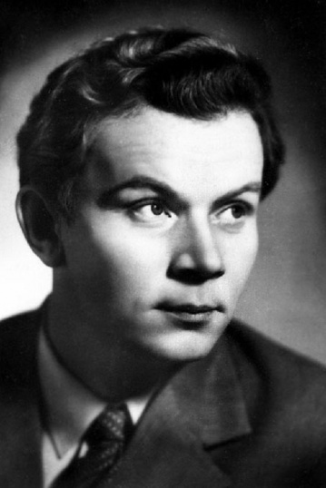 Евгений Шутов смотреть бесплатно в нашем онлайн-кинотеатре Tvigle.ru