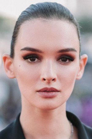 Паулина Андреева смотреть бесплатно в нашем онлайн-кинотеатре Tvigle.ru