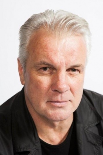 Анатолий Котенёв смотреть бесплатно в нашем онлайн-кинотеатре Tvigle.ru