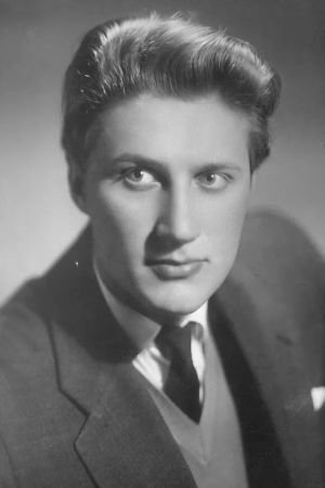 Виктор Борцов смотреть бесплатно в нашем онлайн-кинотеатре Tvigle.ru