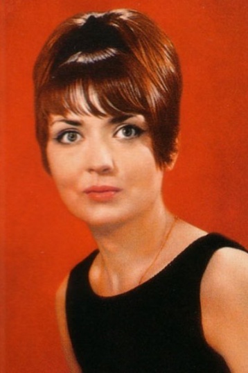 Жанна Болотова смотреть бесплатно в нашем онлайн-кинотеатре Tvigle.ru