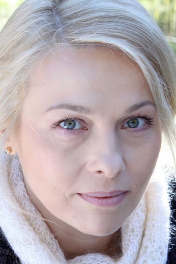 Анна Легчилова смотреть бесплатно в нашем онлайн-кинотеатре Tvigle.ru