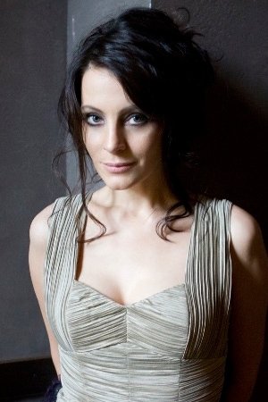 Евгения Крюкова смотреть бесплатно в нашем онлайн-кинотеатре Tvigle.ru