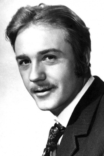 Леонид Куравлёв смотреть бесплатно в нашем онлайн-кинотеатре Tvigle.ru