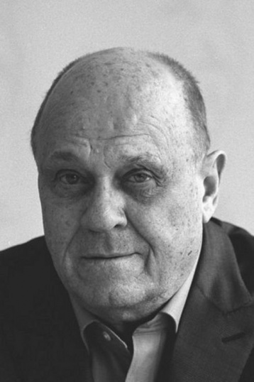 Владимир Меньшов смотреть бесплатно в нашем онлайн-кинотеатре Tvigle.ru