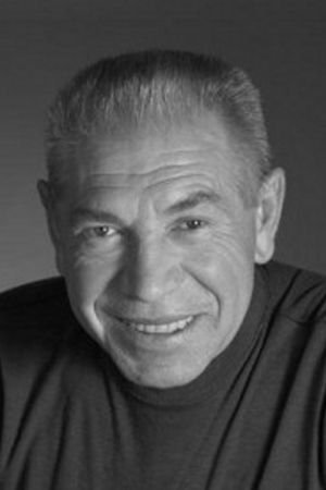 Владимир Толоконников смотреть бесплатно в нашем онлайн-кинотеатре Tvigle.ru