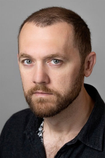 Денис Шведов смотреть бесплатно в нашем онлайн-кинотеатре Tvigle.ru