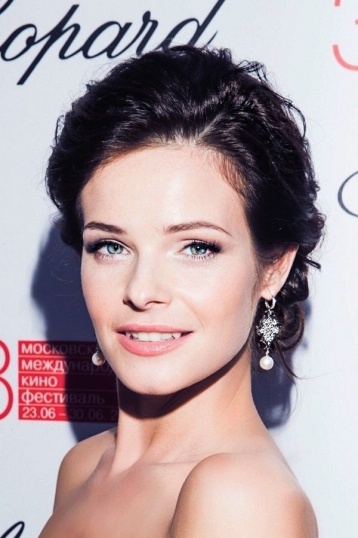 Анна Пескова смотреть бесплатно в нашем онлайн-кинотеатре Tvigle.ru