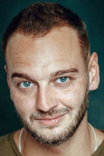 Кирилл Мелехов смотреть бесплатно в нашем онлайн-кинотеатре Tvigle.ru