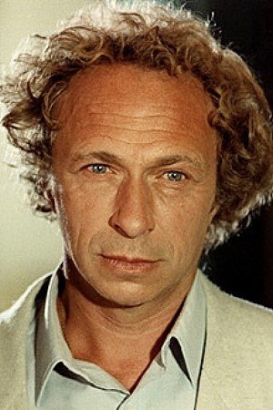 Пьер Ришар смотреть бесплатно в нашем онлайн-кинотеатре Tvigle.ru