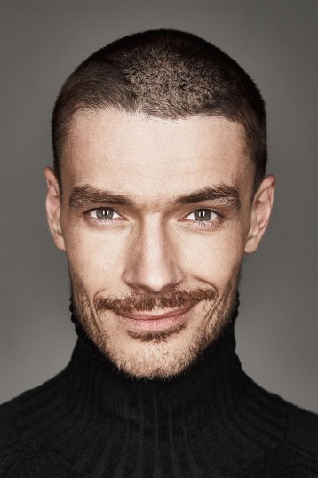 Максим Матвеев смотреть бесплатно в нашем онлайн-кинотеатре Tvigle.ru