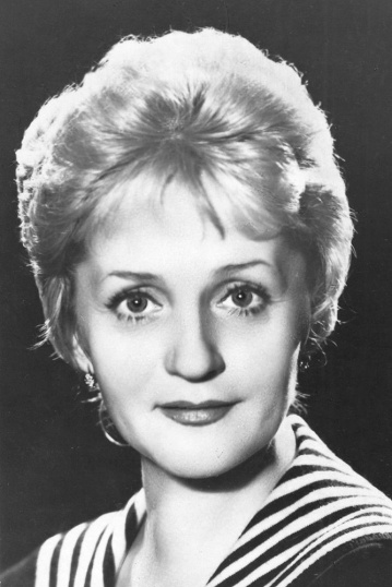 Клара Румянова смотреть бесплатно в нашем онлайн-кинотеатре Tvigle.ru