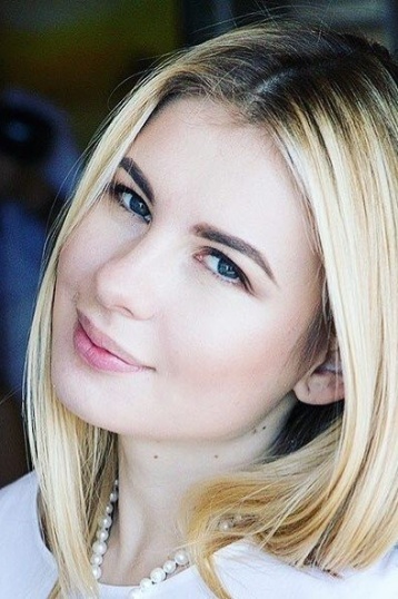 Анна Цуканова-Котт смотреть бесплатно в нашем онлайн-кинотеатре Tvigle.ru