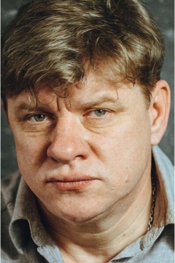 Дмитрий Блохин смотреть бесплатно в нашем онлайн-кинотеатре Tvigle.ru