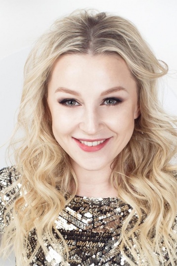 Ольга Медынич смотреть бесплатно в нашем онлайн-кинотеатре Tvigle.ru