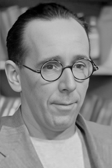 Ростислав Плятт смотреть бесплатно в нашем онлайн-кинотеатре Tvigle.ru