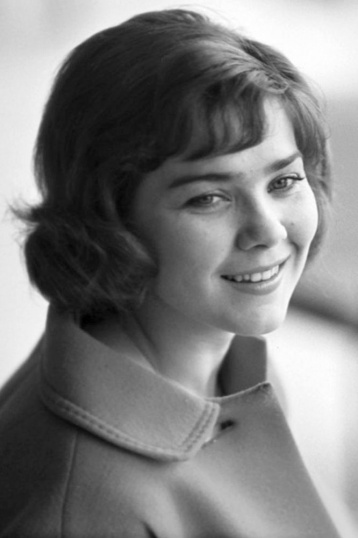 Лариса Голубкина смотреть бесплатно в нашем онлайн-кинотеатре Tvigle.ru