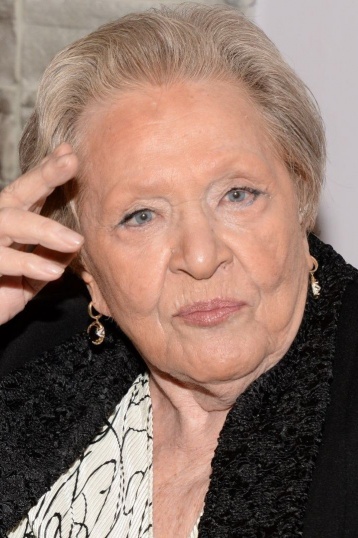 Римма Маркова смотреть бесплатно в нашем онлайн-кинотеатре Tvigle.ru