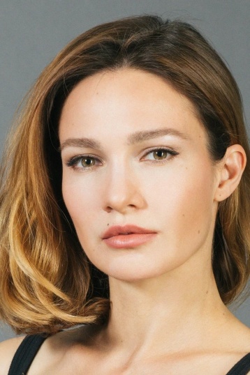 Евгения Брик смотреть бесплатно в нашем онлайн-кинотеатре Tvigle.ru