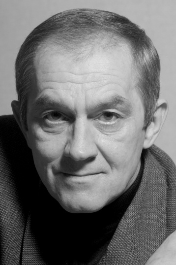 Сергей Сосновский смотреть бесплатно в нашем онлайн-кинотеатре Tvigle.ru