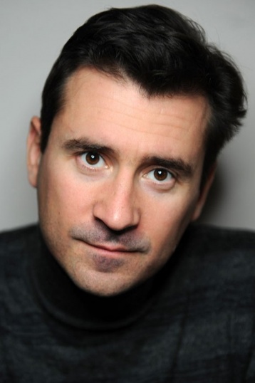 Евгений Миллер смотреть бесплатно в нашем онлайн-кинотеатре Tvigle.ru