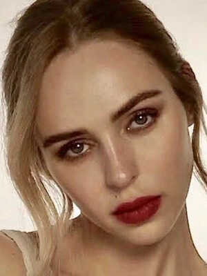 Юлия Абисс смотреть бесплатно в нашем онлайн-кинотеатре Tvigle.ru