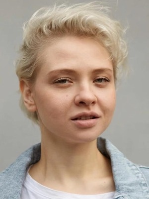 Надежда Иванова смотреть бесплатно в нашем онлайн-кинотеатре Tvigle.ru