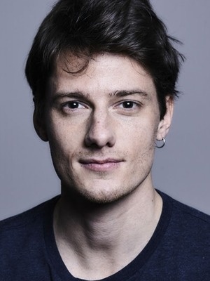 Антонио Фоллетто смотреть бесплатно в нашем онлайн-кинотеатре Tvigle.ru