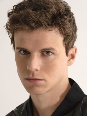 Рори О’Коннор смотреть бесплатно в нашем онлайн-кинотеатре Tvigle.ru