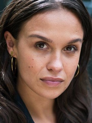 Холли Мэй Бруд смотреть бесплатно в нашем онлайн-кинотеатре Tvigle.ru