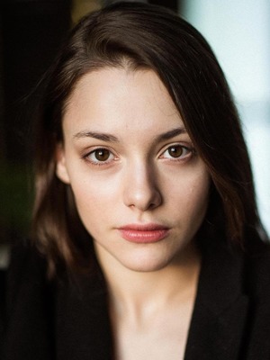 Александра Дроздова смотреть бесплатно в нашем онлайн-кинотеатре Tvigle.ru