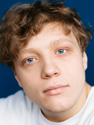 Валерий Степанов смотреть бесплатно в нашем онлайн-кинотеатре Tvigle.ru