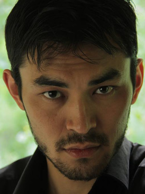 Акылхан Алмасов смотреть бесплатно в нашем онлайн-кинотеатре Tvigle.ru