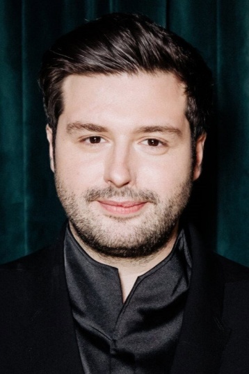 Илья Учитель смотреть бесплатно в нашем онлайн-кинотеатре Tvigle.ru