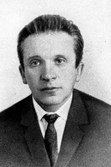 Моисей Вайнберг смотреть бесплатно в нашем онлайн-кинотеатре Tvigle.ru