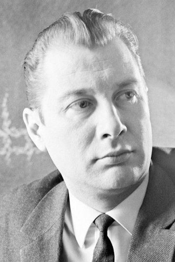 Андрей Эшпай смотреть бесплатно в нашем онлайн-кинотеатре Tvigle.ru