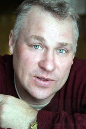 Александр Воробьев смотреть бесплатно в нашем онлайн-кинотеатре Tvigle.ru