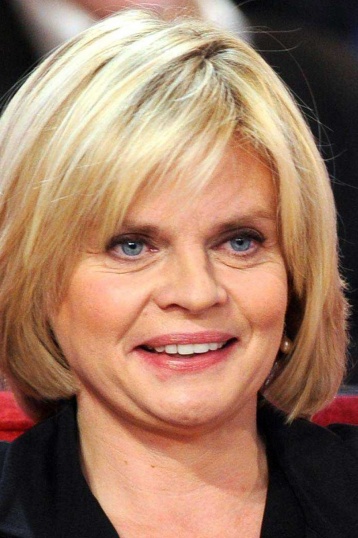 Изабель Нанти смотреть бесплатно в нашем онлайн-кинотеатре Tvigle.ru