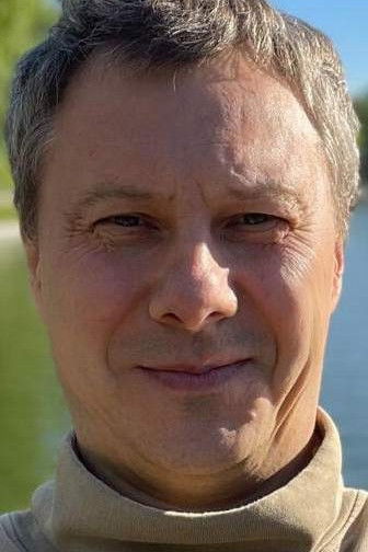 Сергей Попов смотреть бесплатно в нашем онлайн-кинотеатре Tvigle.ru